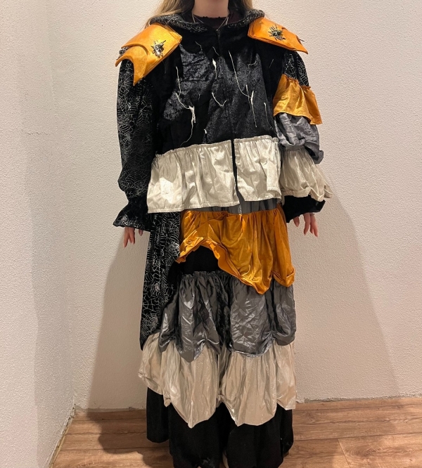 FullSizeRender 19 Häser Motto Spinne zum Verkauf